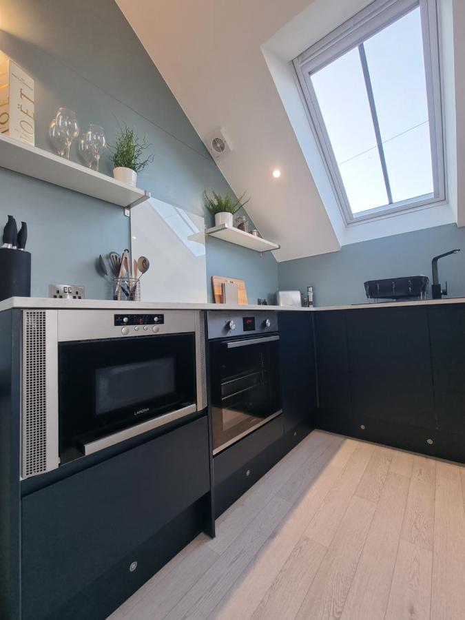 The Bunker-Luxe Central Falmouth Getaway With Stunning Sea Views Exterior foto