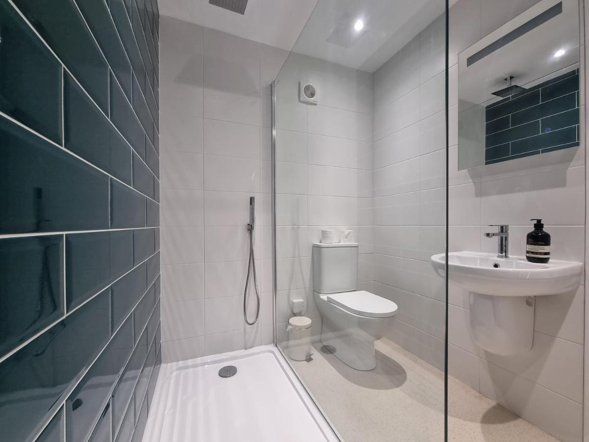 The Bunker-Luxe Central Falmouth Getaway With Stunning Sea Views Exterior foto